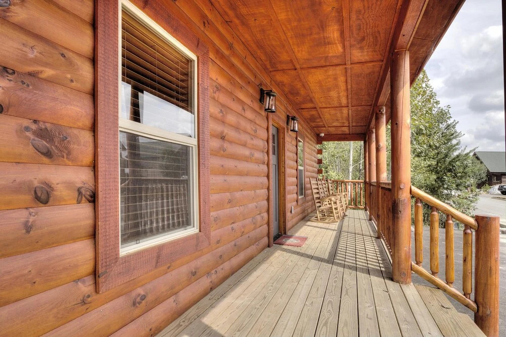 DT 2 Brand NEW Cabins 2 Pools 2 HOT Tubs ETC
