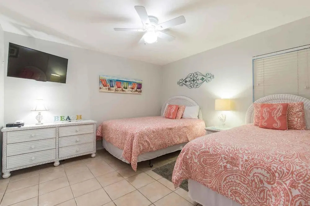 Suntide II Condominium 505