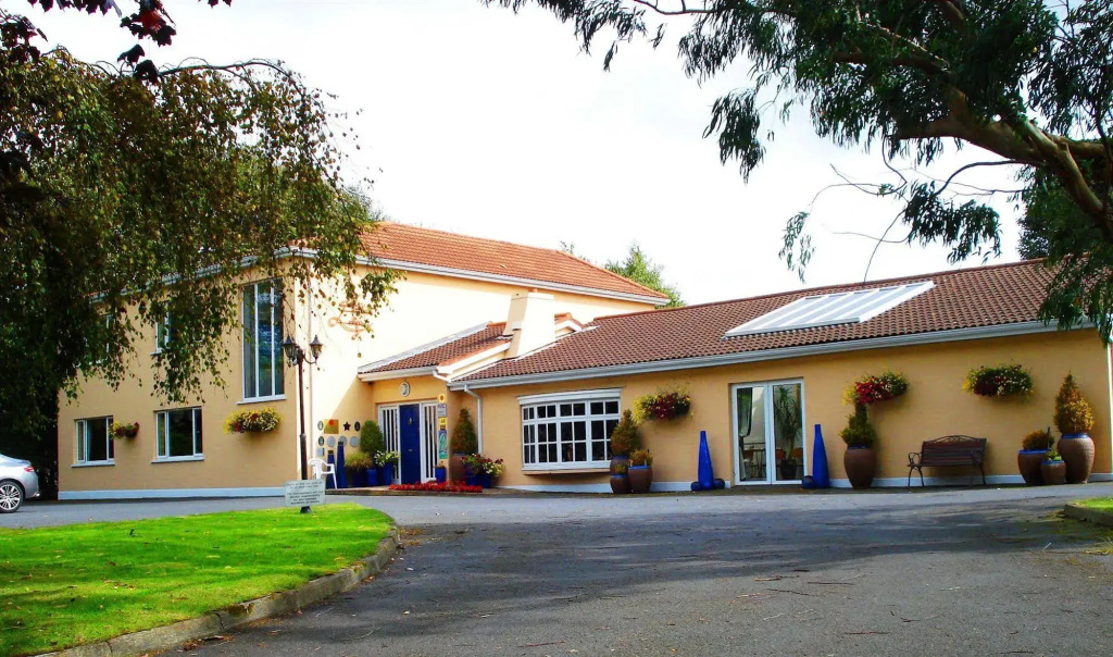 Ashlee Lodge