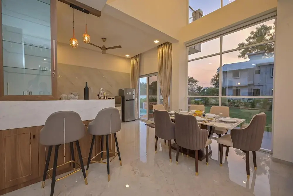 Vivanta Villa