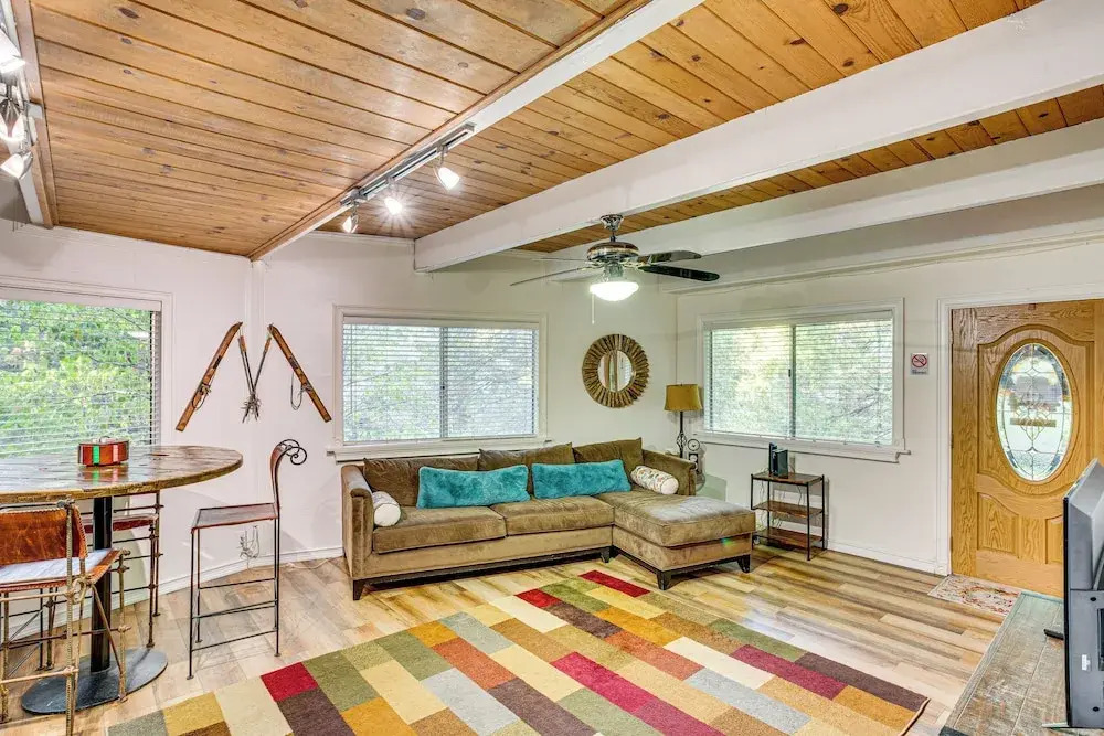 1 Mi to Lake Arrowhead Village! Cabin w/ Game Room