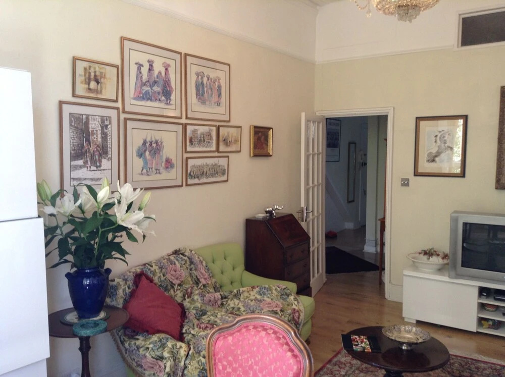 Beautiful Apartment in Best Part of Central London