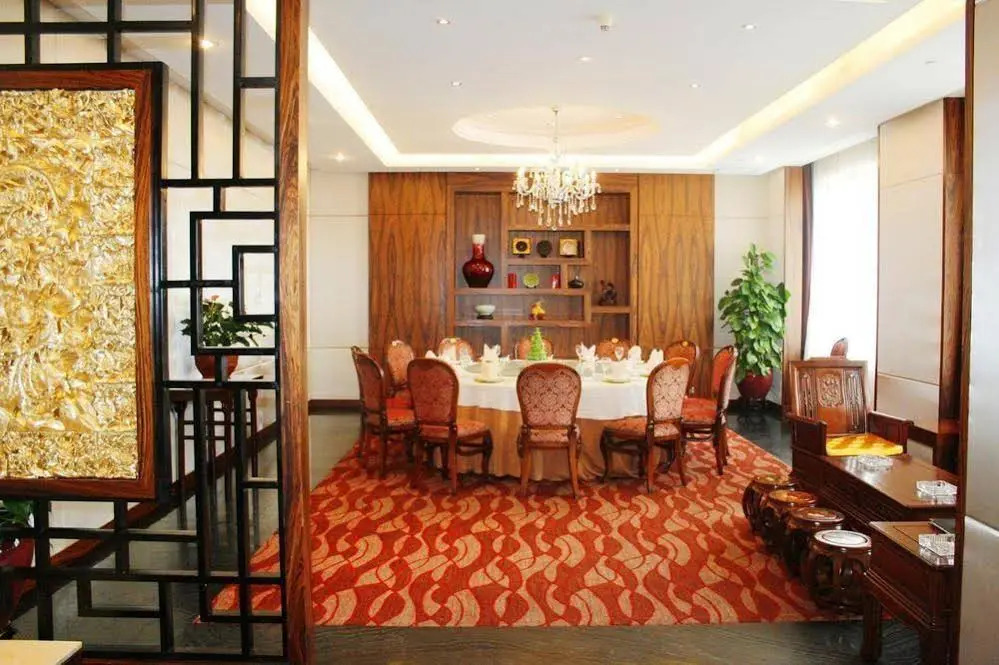 Dragon Spring Hotel