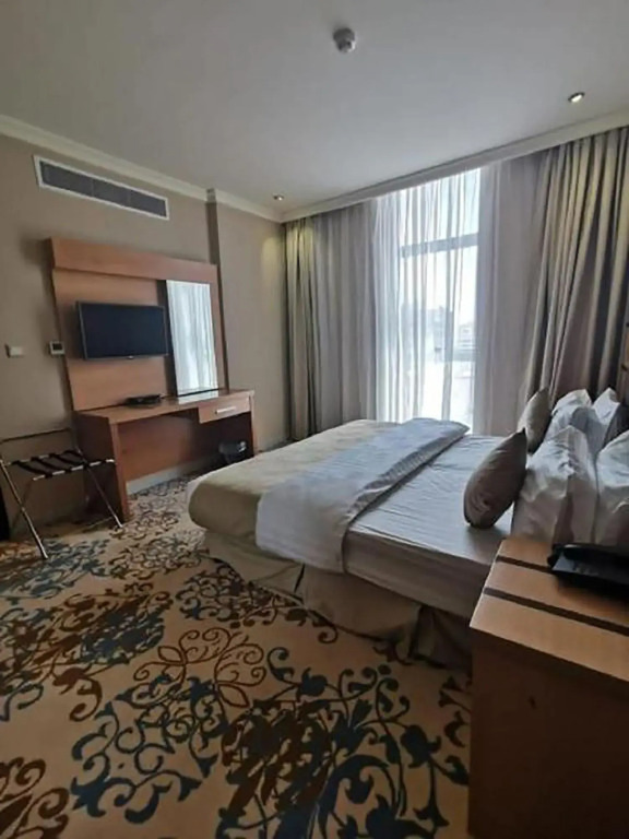 Ozone hotel