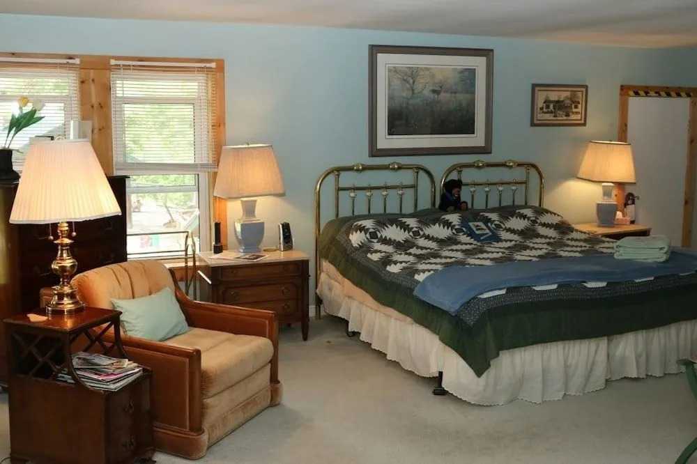 Sunny Rock Bed & Breakfast