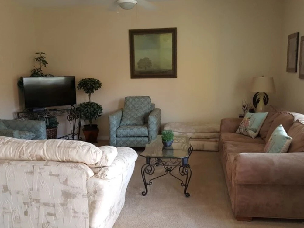 John And Sheri Hynes 2 Bedroom Condo