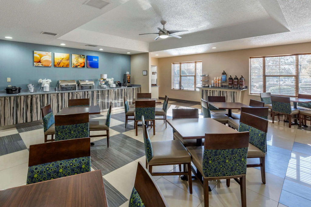 Comfort Suites Pineville - Ballantyne Area