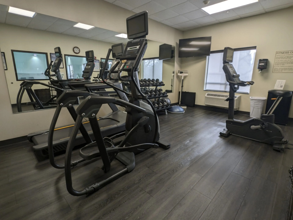 Holiday Inn Express & Suites Carbondale - University Area