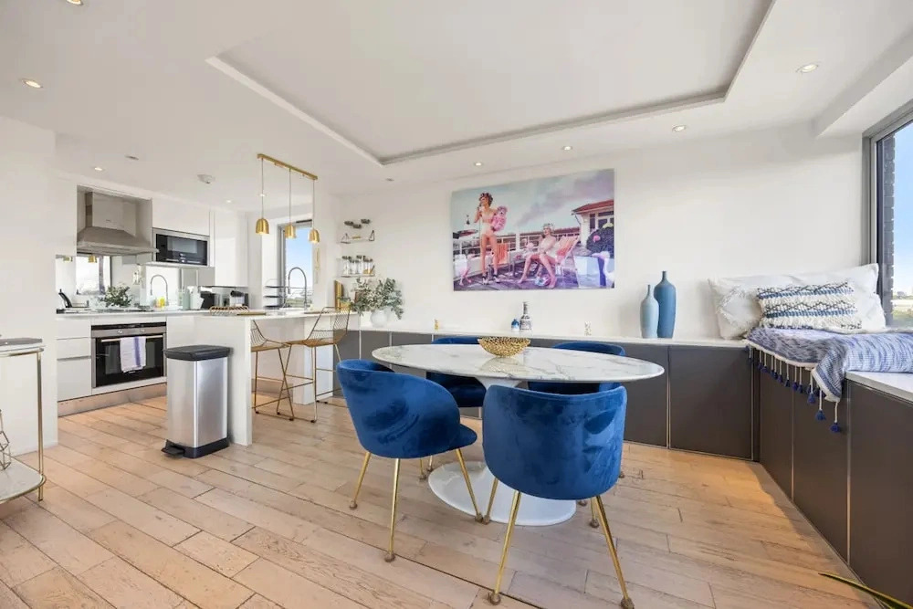 Stunning Flat in Chelsea Kings Road With Balcony