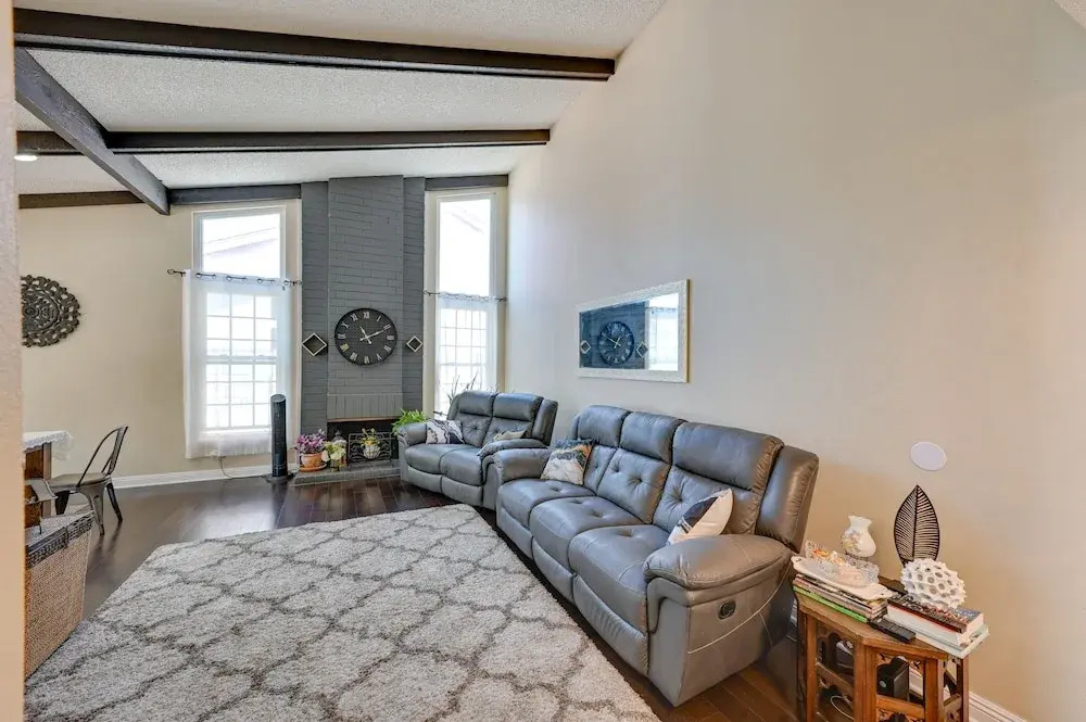 Single-story Chula Vista Home - Private Pool & Spa