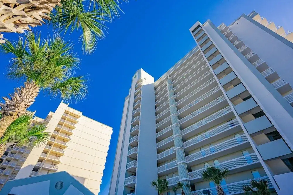 Pelican Pointe 1404 3 Bedroom Condo