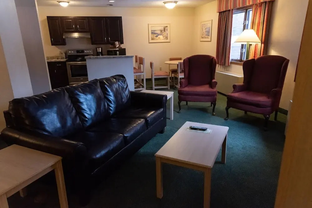 Paradise Shores Hotel