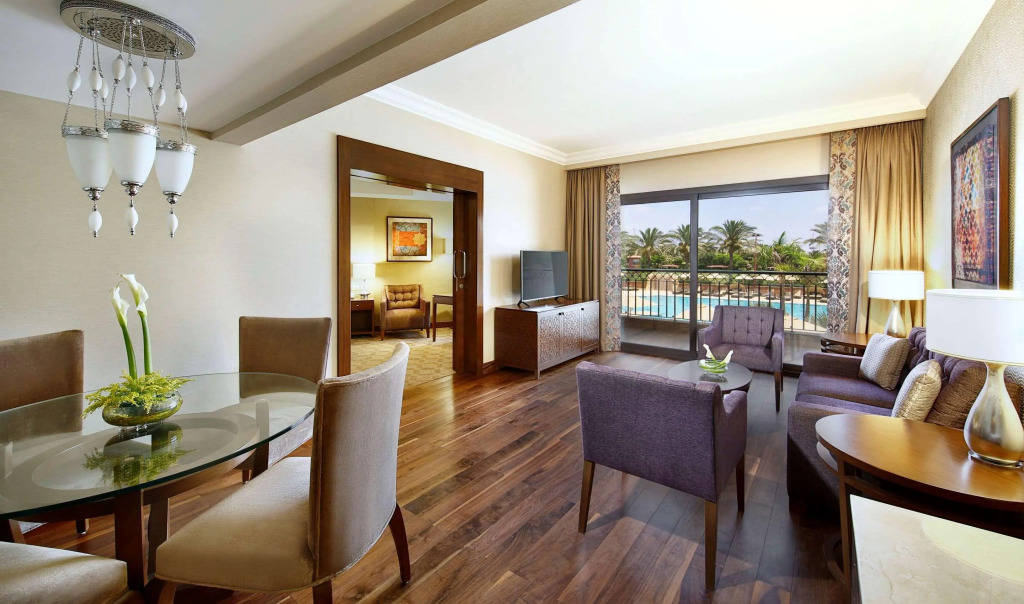 Hilton Alexandria Kings Ranch Hotel