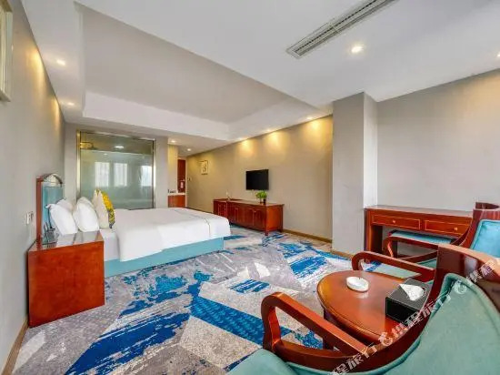 Longcheng Hotel