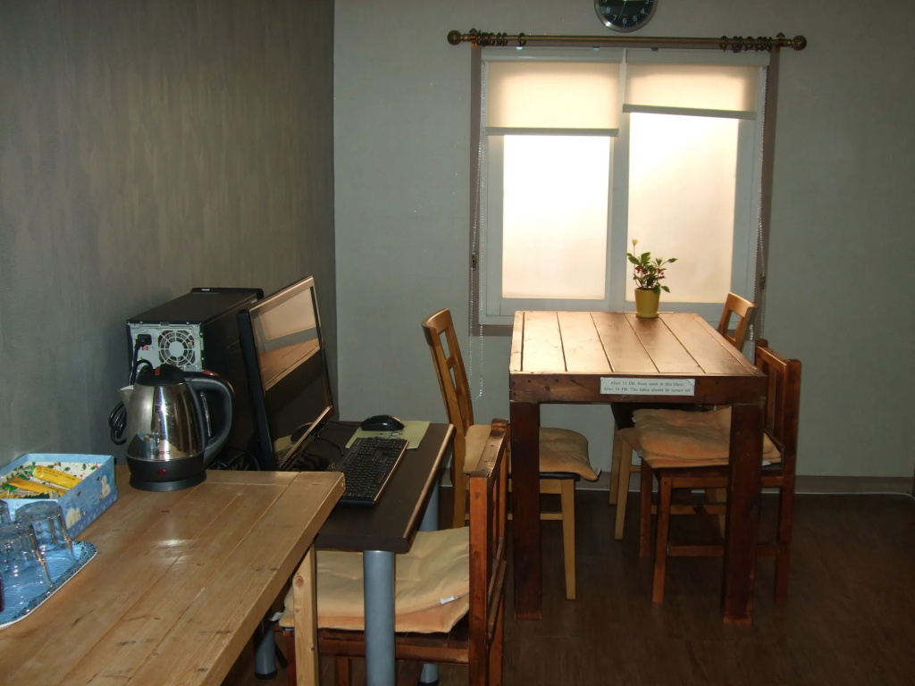 Birdsnest Hostel Hongdae Foreigner only