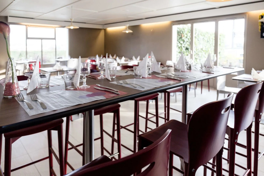 Hôtel Inn Design Laval