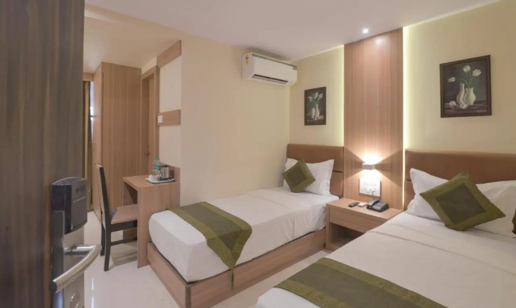 Hotel West Blue