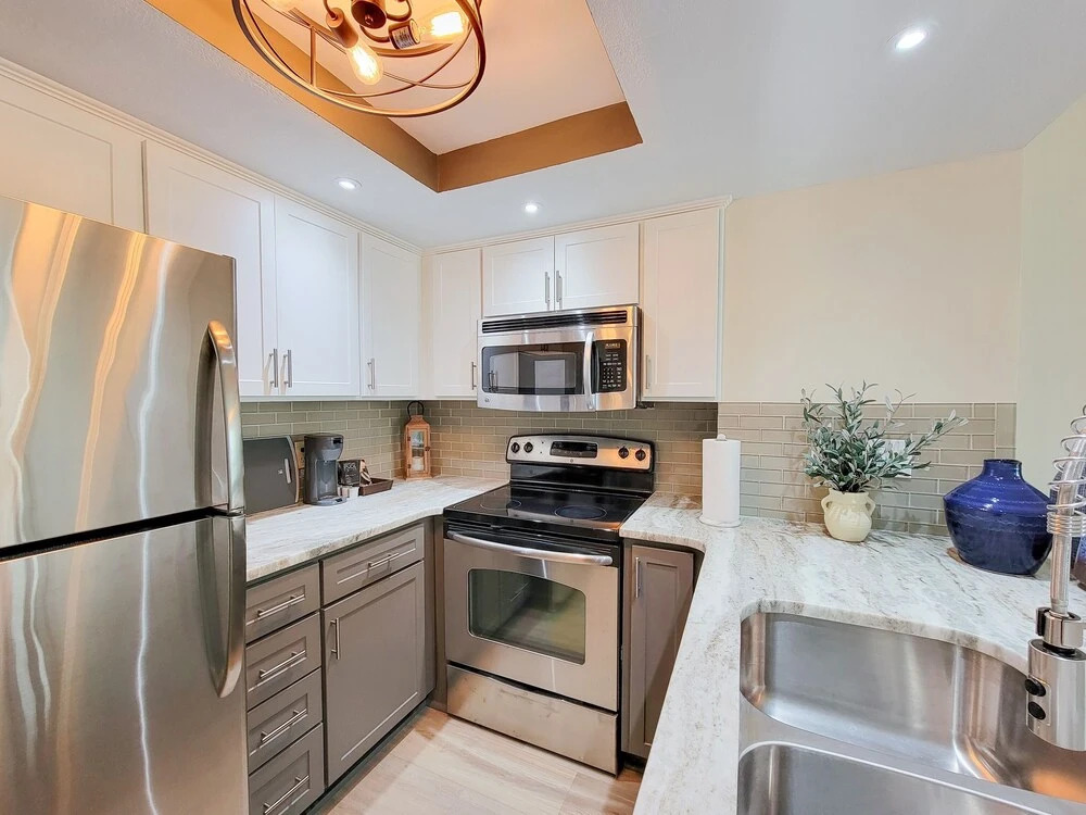 1003 South Hampton 2 Bedroom Condo, Myrtle Beach