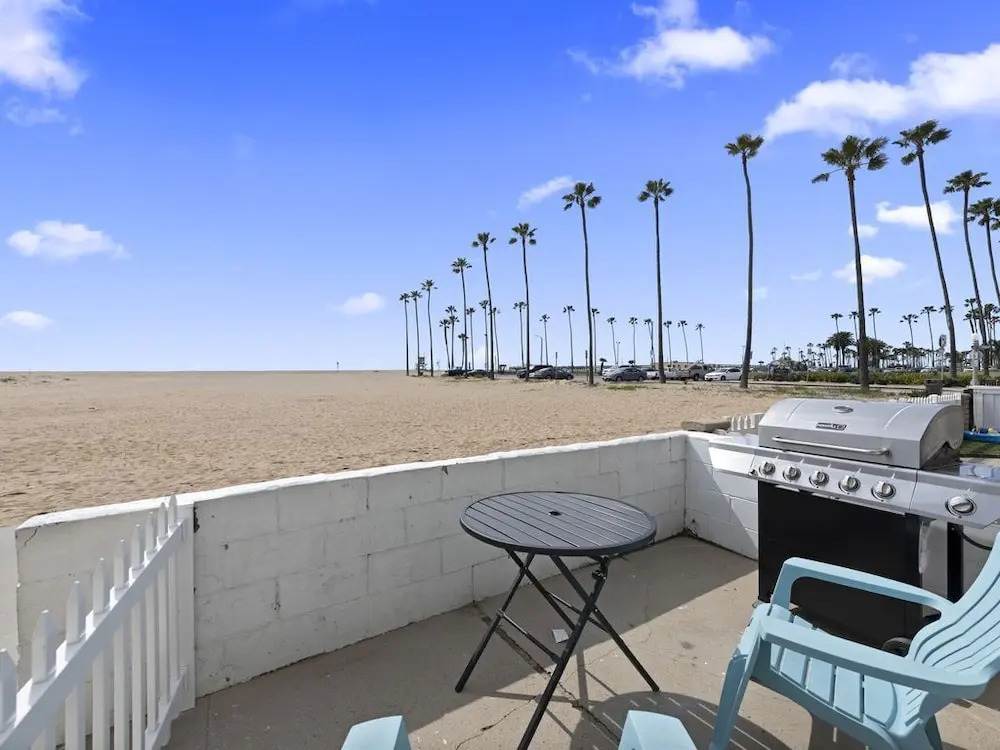 Balboa Condos by ELVR