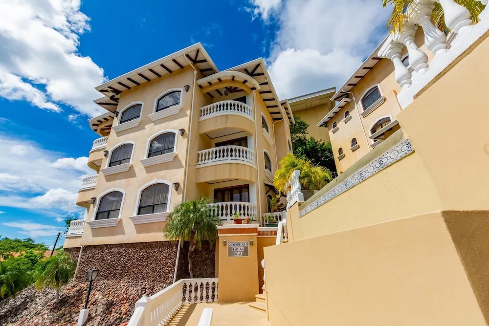 Top-Floor Condo with Sweeping Ocean, Mountain & Marina Views