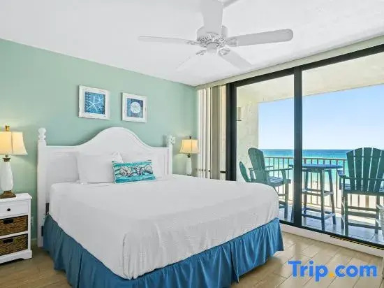 Edgewater - Windward 303