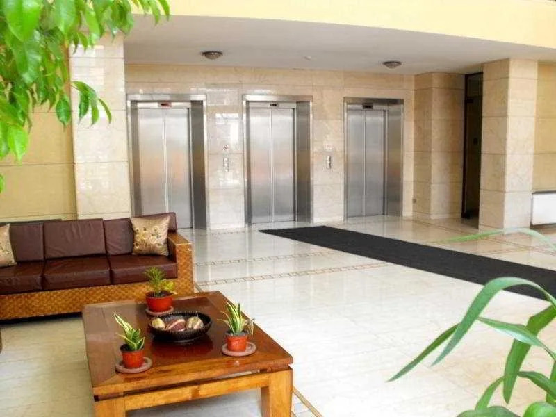 Seven Apart Hotel