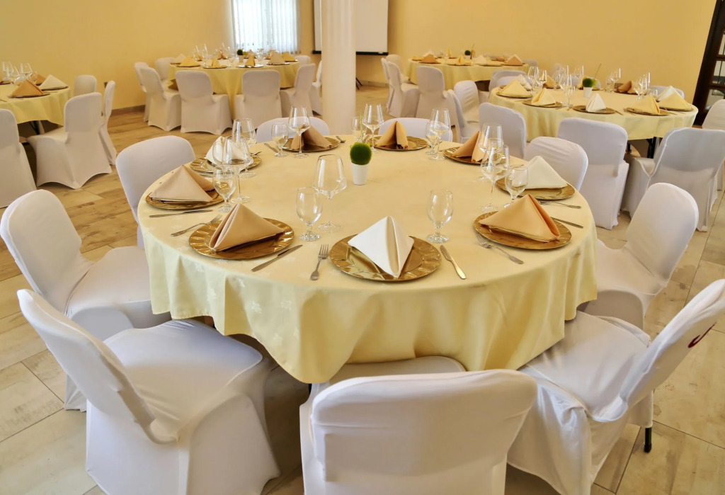 Eden Vale Hotel & Executive Training Cen