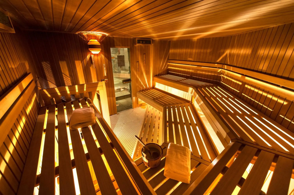 Alpen Hotel Corona