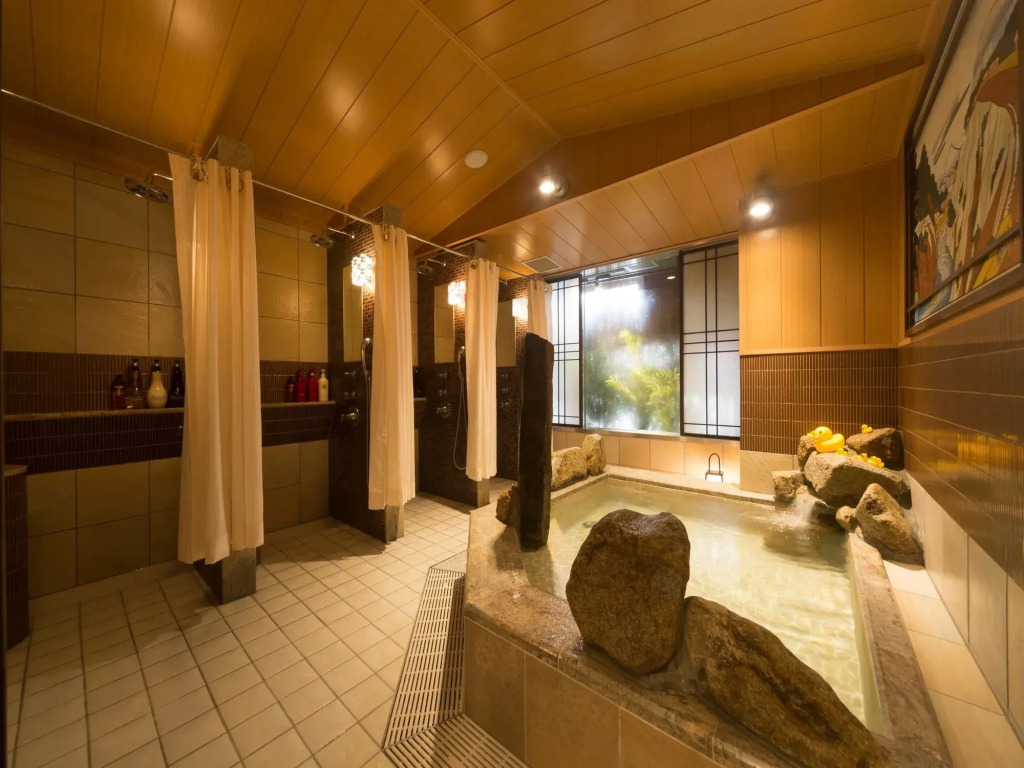 global cabin Tokyo Suidobashi