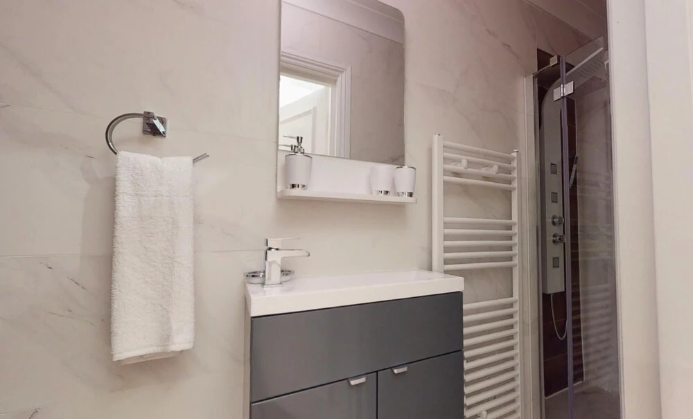 Leinster Gardens 3A - 2 Bed Apartment