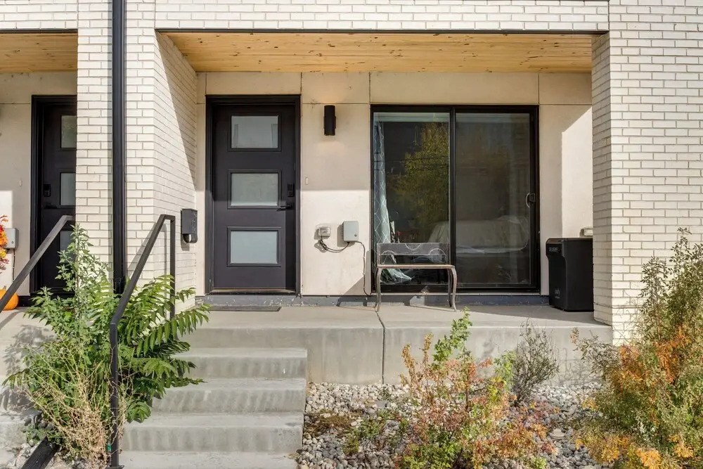 Jefferson Park Apartment: Walk to Empower Field!