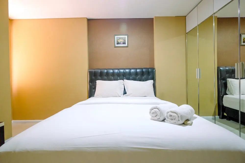 Spacious 2BR Apartment at The Lavande Residence