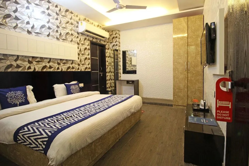 Hotel O LS BANQUET & ROOMS