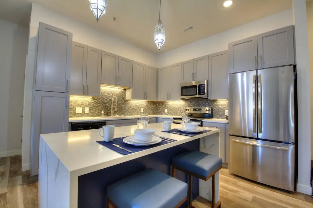 Steelyard Apartment