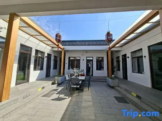 Xikelai Homestay (Beijing Universal Studios Resort)