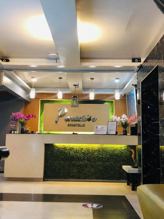 PARADISE HOTEL