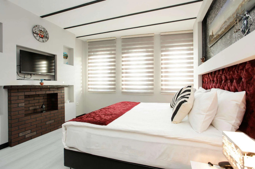 Taksim Doorway Suites
