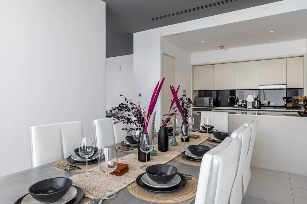 Maison Privee - High Rise 2 BD apt in Index tower