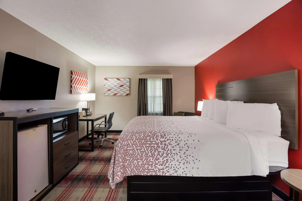 SureStay Hotel by Best Western Higginsville