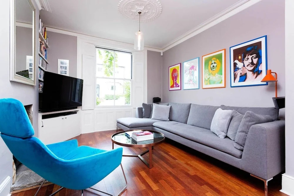 Pared-back Elegance