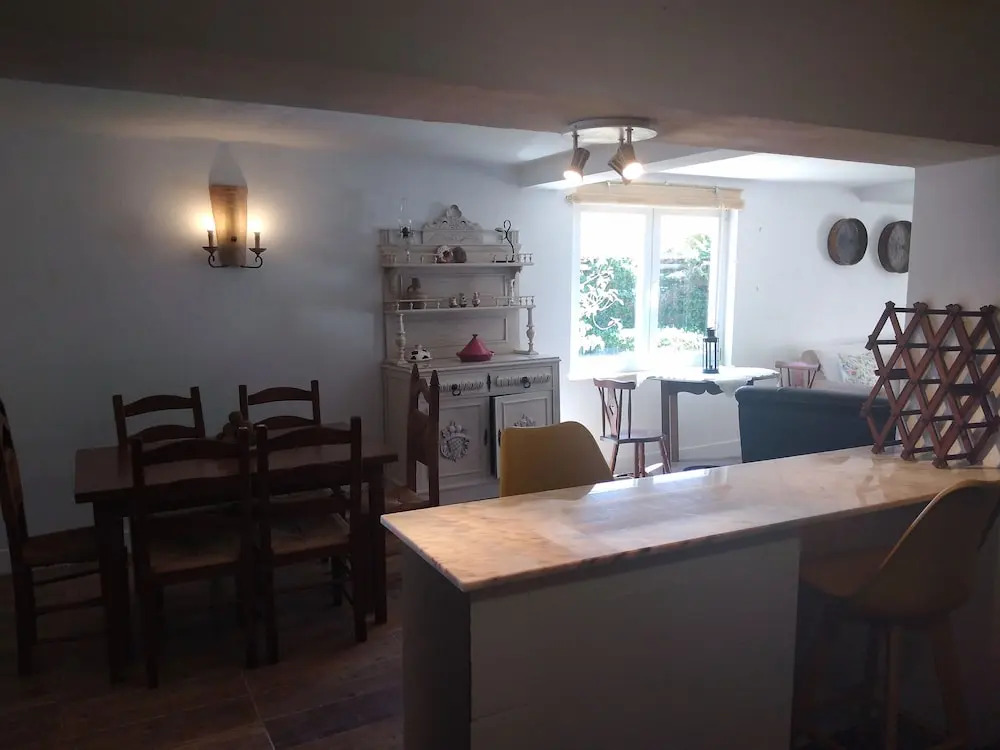 Charming 2-bed House in Sesimbra