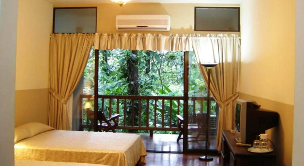Hotel El Bambu