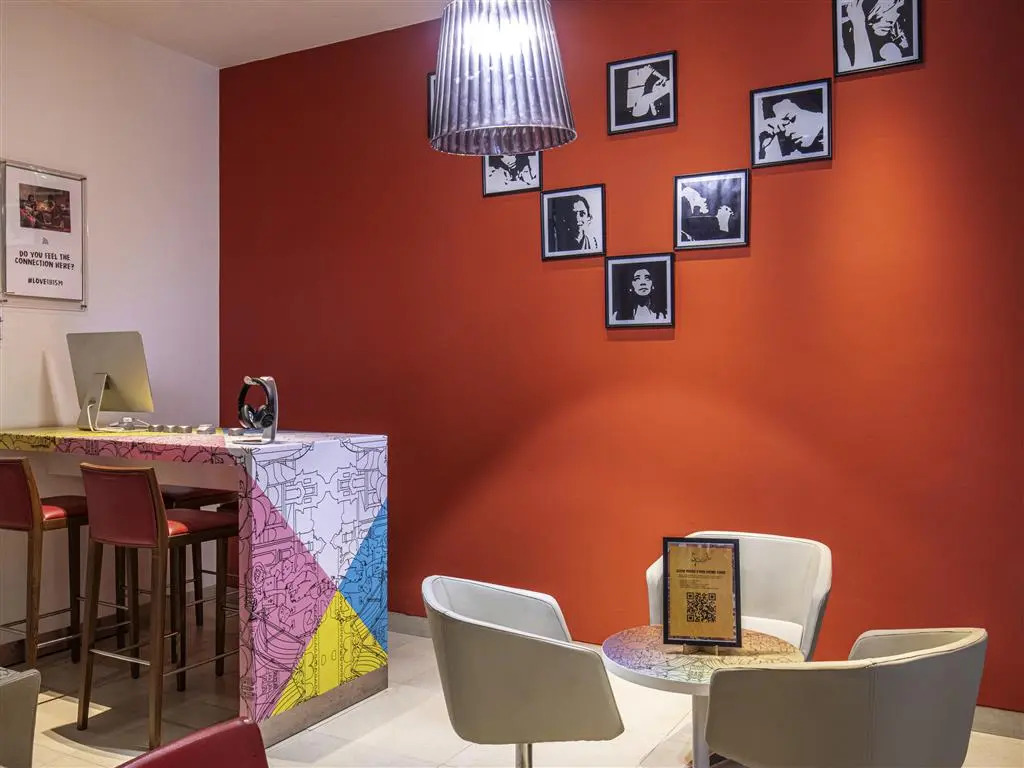ibis Gurgaon Golf Course Road Hotel