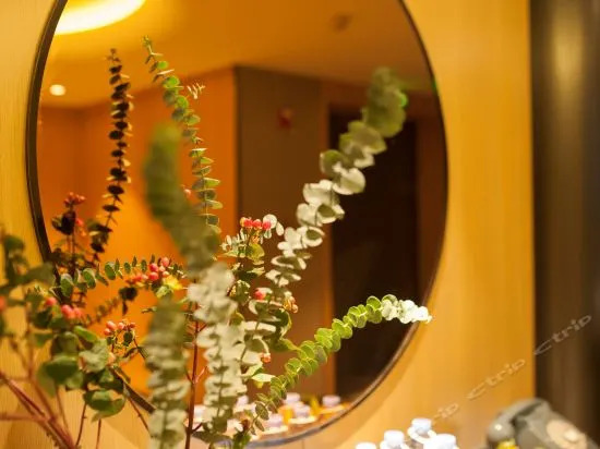 New Space Grand Hotel