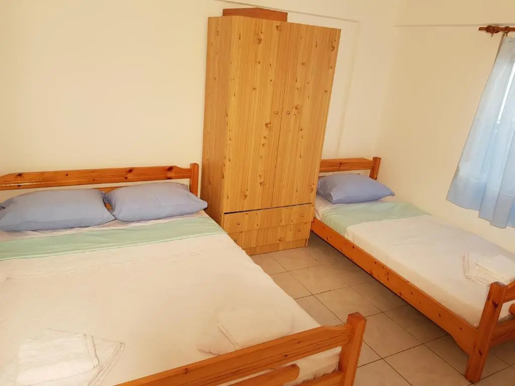 Flogita Beach House