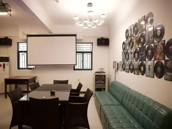 Guanhu No.6 Xiaozhu Homestay