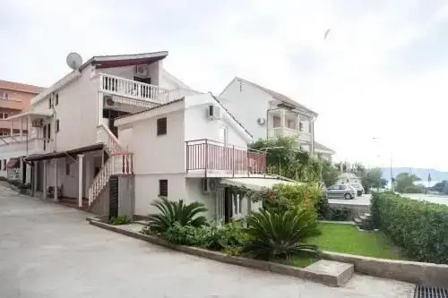 Guest House Mira