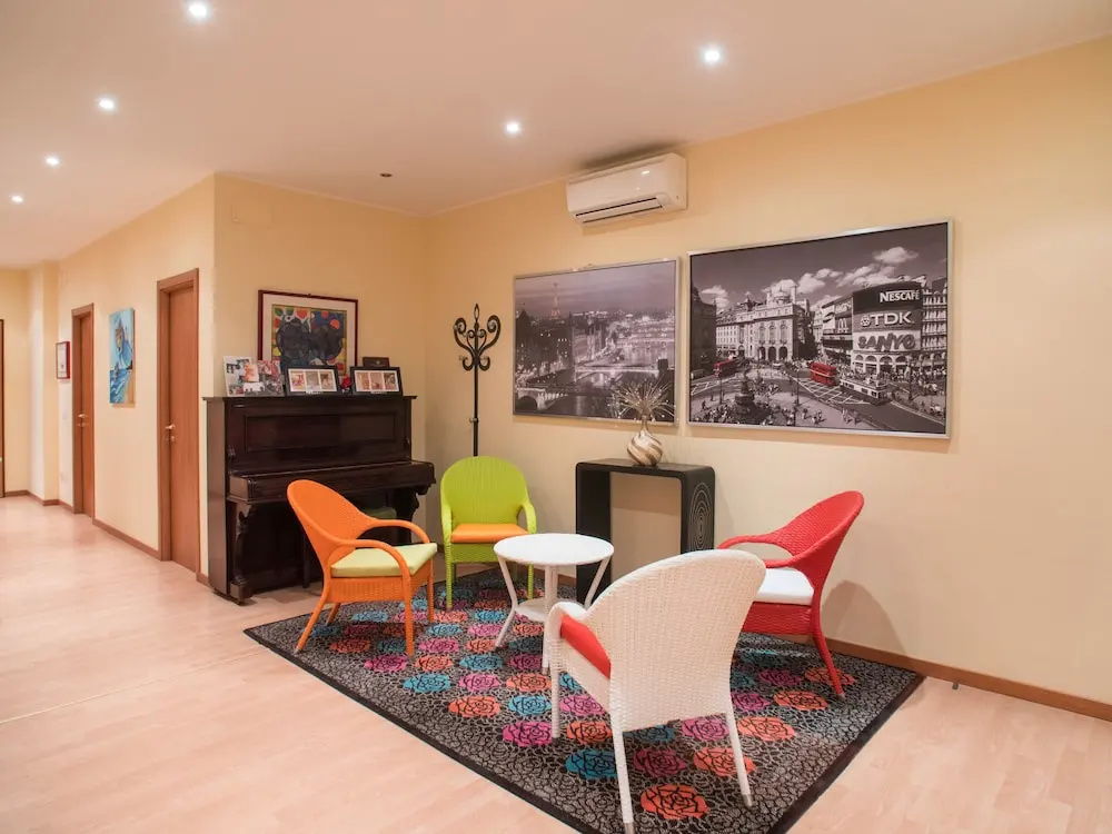 Juliette Rooms