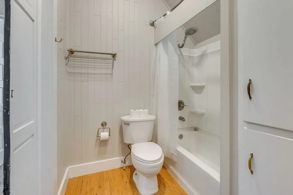 < 2 Mi to Dtwn Pensacola: Peaceful Home w/ Patio