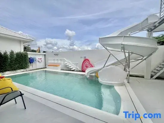 The Botany Pool Villa